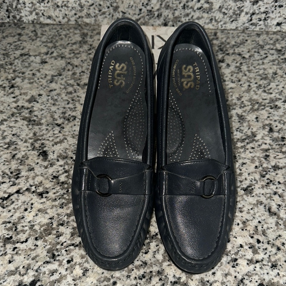 SAS TRIAD Jewel Slate Gray Leather Ring Slip-On Pinch Loafers Sz 7